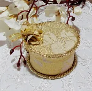 Златна кутийка за пръстени, модел K035 Златна кутийка за пръстени, модел K035