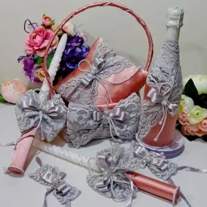 Сватбен комплект аксесоари в цвят Rose Gold, модел KA053 Сватбен комплект аксесоари в цвят Rose Gold, модел KA053