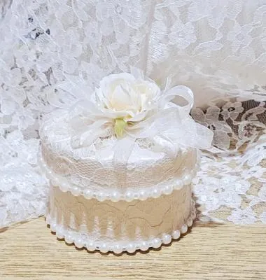 Сватбена кутийка за халки, модел K057 Сватбена кутийка за халки, модел K057